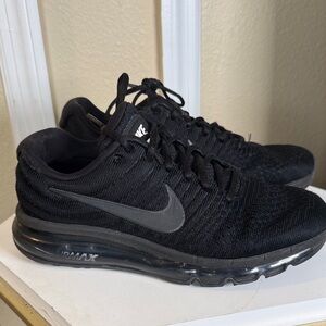 Nike Air Max 2017 Black Athletic Shoes